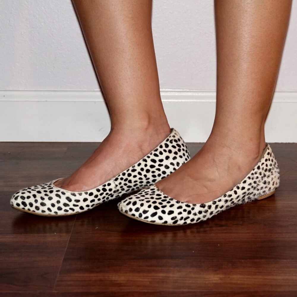 Soft Leopard flats. Steve Madden ✨🖤✨ - Picture 4 of 6